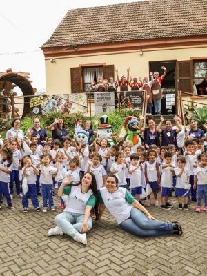 Páscoa 2023: entrega de bombons, chocolates e ovos.